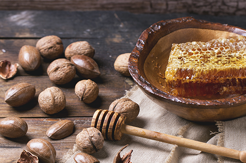 nuts diet, walnut cutting board, wood cutting board